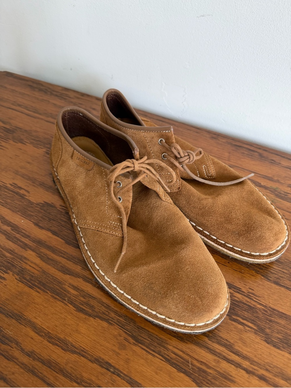 Clarks Men's Tan Suede Chukka Boots